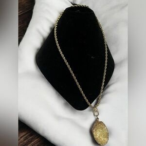 Gold-Tone Boho Style Chain Necklace with Natural Druzy Crystal Pendant